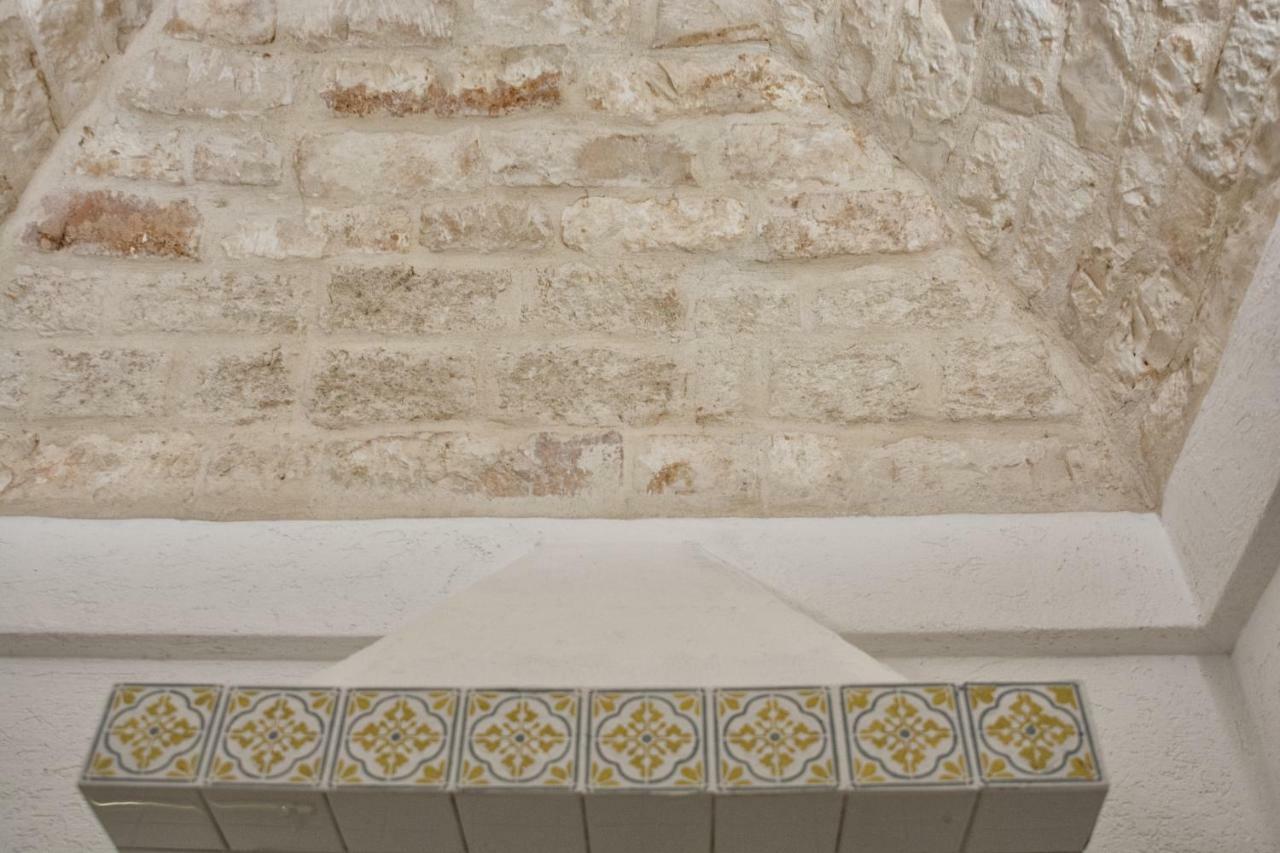 Dimora Zafferano - Guest House Ostuni Bagian luar foto